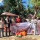 IMM FEB Unismuh Makassar Salurkan Bantuan untuk Korban Banjir di Siwa, Wajo