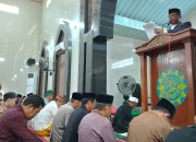 Khutbah Iduladha di Depan Warga Muhammadiyah Bulukumba: Dahlan Lama Bawa Soroti Pentingnya Taqwa dan Adaptasi Digital