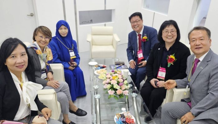 Delegasi Unismuh Makassar Hadiri Pameran Kedokteran dan Konferensi Internasional di Korea Selatan