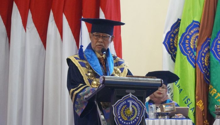 Pesan Rektor di Wisuda ke-82 Unismuh Makassar