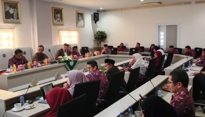 Kuliah Tamu di Unismuh Makassar, Wakil Ketua Majelis Diktilitbang Muhammadiyah Dorong Hilirisasi Riset