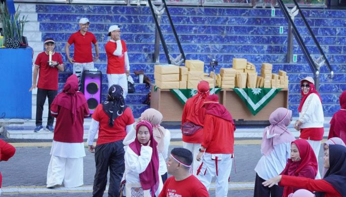 Dari Senam Hingga Puisi, Warnai Perayaan HUT Proklamasi di Unismuh Makassar