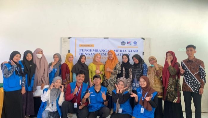 Mahasiswa KKN Pendidikan Unismuh Gelar Workshop Pengembangan Media Ajar Berbasis Canva