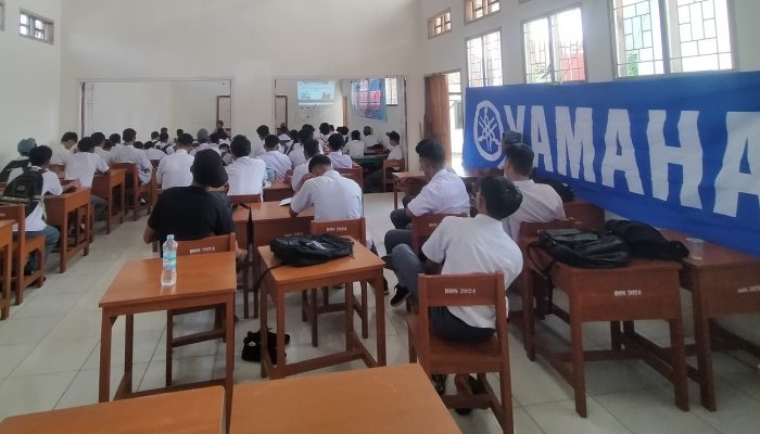 SMKS Muhammadiyah Marioriwawo Gandeng PT. Suracojaya Abadi Gelar Seminar Teknologi