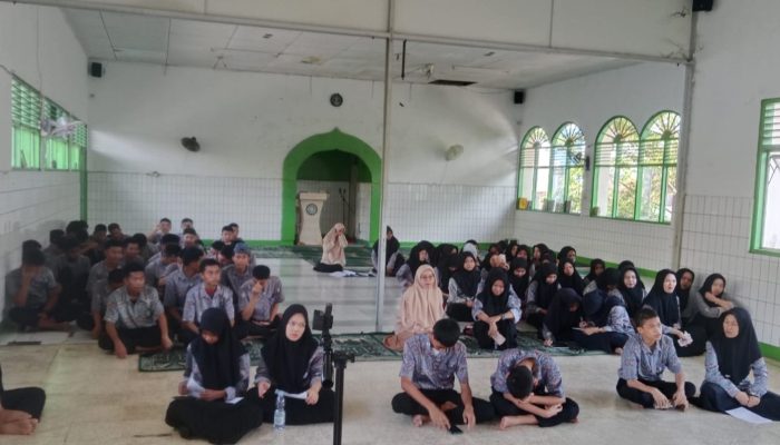 Pengukuhan Duta Pelajar dan Diskusi Kepemudaan Tandai Peringatan Hari Sumpah Pemuda di SMA Muhammadiyah 6 Makassar