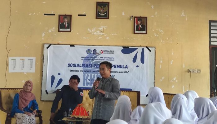 KKP FISIP Unismuh Makassar Dorong Kesadaran Politik di Kalangan Siswa Gowa