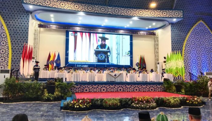 Pengukuhan Dua Guru Besar Unismuh, Inovasi Pendidikan Fisika dan Kebijakan Stunting Jadi Topik Orasi Ilmiah