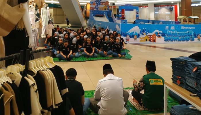 Karyawan Mall MTos Makassar Antusias Ikut Pengajian Muhammadiyah