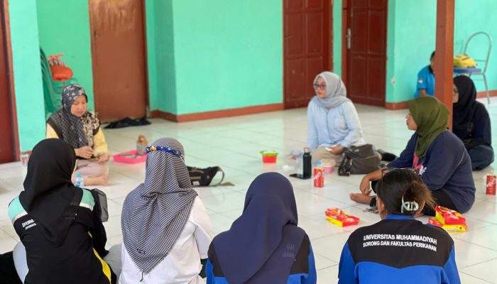 UNAMIN dan Unismuh Makassar Ajak Warga Sorong Ciptakan Pupuk Organik dari Limbah Udang