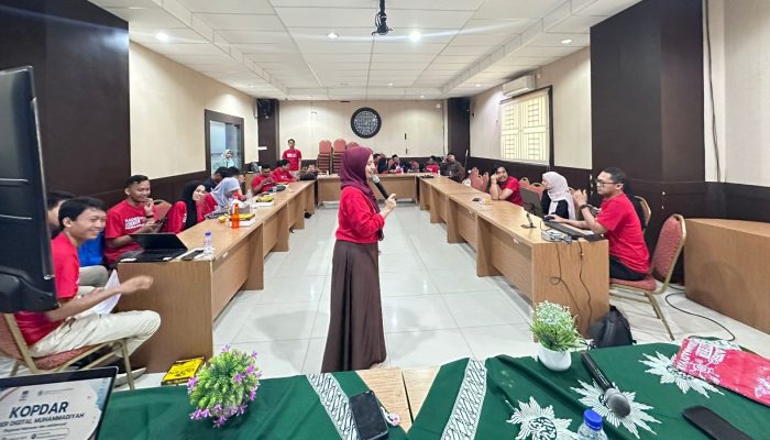 Puluhan Konten Kreator dan Penulis Nimbrung di Kopdar Kader Digital Muhammadiyah Regional Makassar