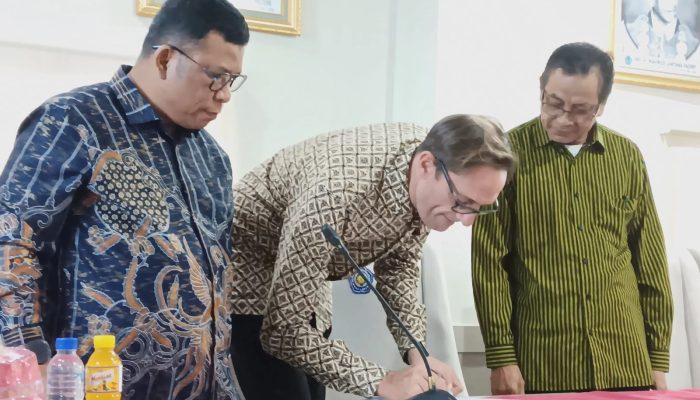 MoU dengan Lembaga Asal Belgia, UM Bulukumba Bakal Perkuat Pengembangan Bahasa Asing Mahasiswa