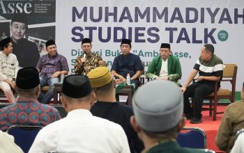 Diskusi Buku