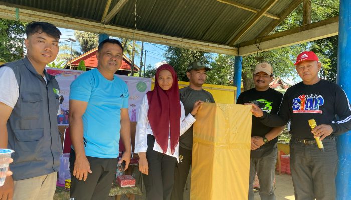 PKN PoltekMu Gelar Jalan Sehat, Warga Bengo Bersuka Ria