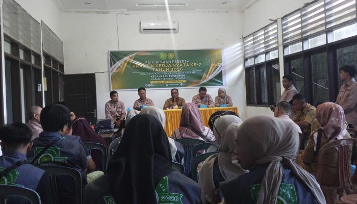 Camat Bontotiro Ajak Mahasiswa PKN PoltekMu Tekan Stunting di Bulukumba