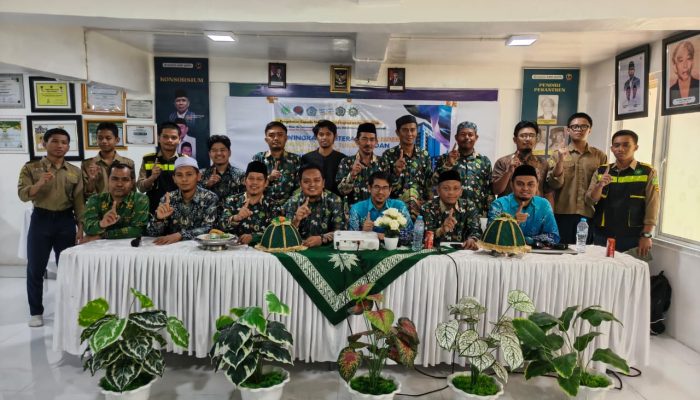 Tim PKM FAI Unismuh Latih Guru dan Santri Pesantren Muhammadiyah Memahami KHGT