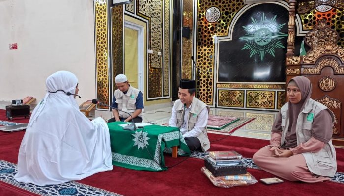 MLC Muhammadiyah Sulsel Fasilitasi Mikha Sentya Debi Bersyahadat di Masjid At Tanwir