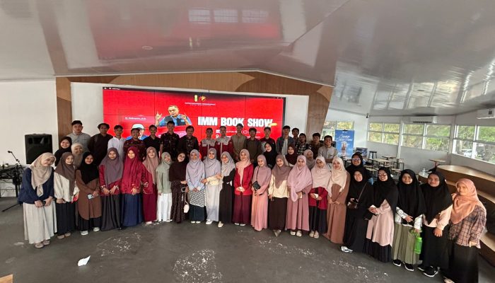 PC IMM Makassar Gelar “Book Show”, Rawat Nalar Intelektual Kader lewat Diskusi Buku dan Isu Sosial