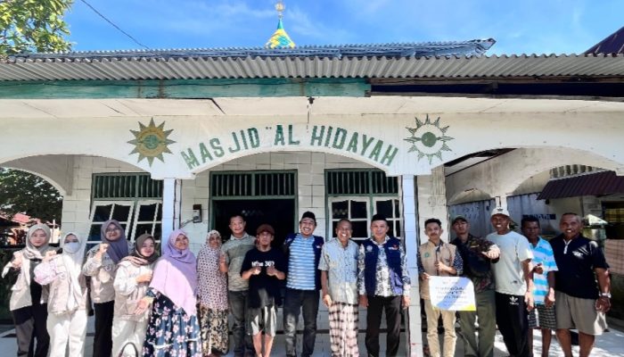 Syiar Iduladha, Muhammadiyah Makassar Sebar Kurban hingga Pemeriksaan Kesehatan Bareng Warga Pulau Kodingareng