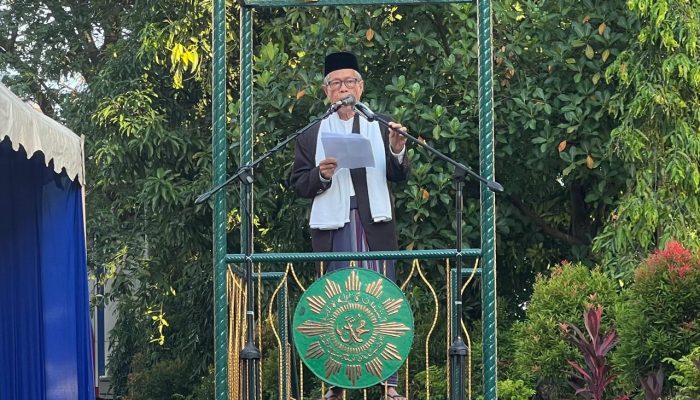 Khutbah Iduladha di Unismuh Makassar Tekankan Amar Makruf dan Etika Bermedia Sosial