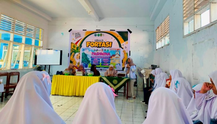 PASHMINA Goes to School, Nasyiatul Aisyiyah Kota Makassar Hadirkan Layanan Kesehatan Bagi Remaja di Madrasah