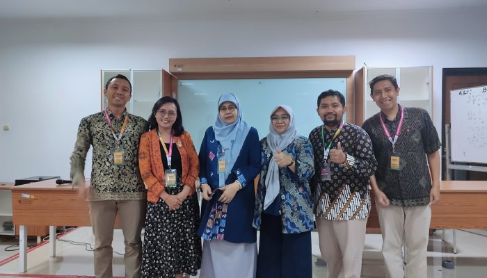 Tampil di Forum Internasional, Guru Besar Unismuh Bahas Digitalisasi Bahasa Daerah