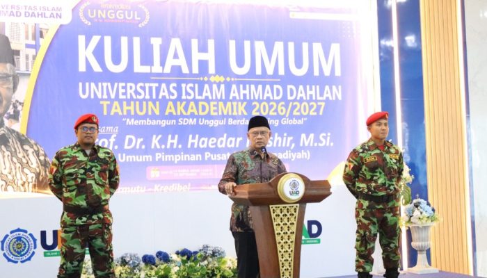 Beri Kuliah Umum, Prof Haedar Nashir Dorong UIAD Sinjai Siapkan SDM Berdaya Saing Global