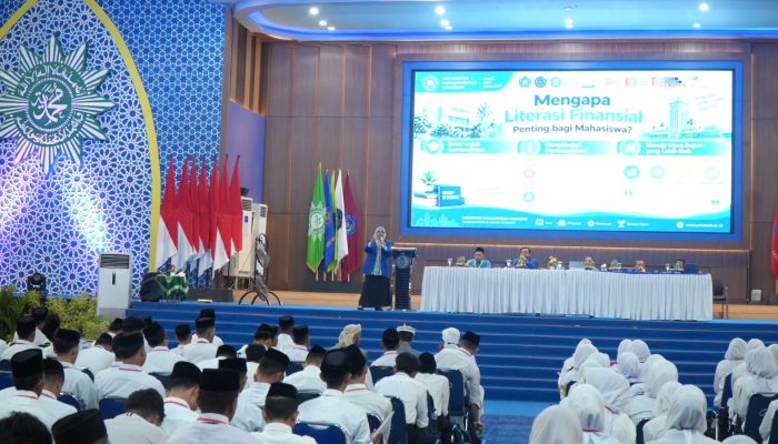 Warek II Unismuh Bekali Maba Literasi Finansial, Ingatkan Bijak Kelola Uang Orang Tua