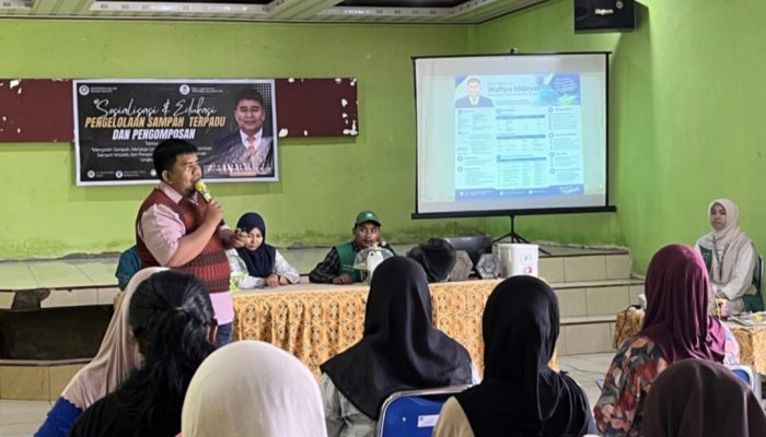 Pakar Lingkungan UM Palopo Kenalkan Metode Karantina Sampah di Kalaena Kiri Luwu Timur