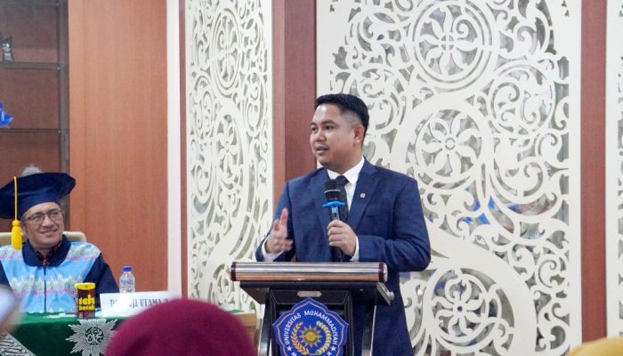 Hadiri Promosi Doktor Wakil Dekan III FAI Unismuh, Begini Pesan Wamen Dzulfikar Ahmad Tawalla